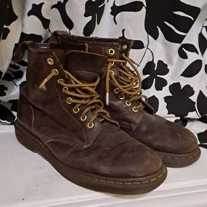 Doc Marten 1460 Brown Crazy Horse Leather